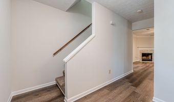 6614 Meadow Grn, Peachtree Corners, GA 30092