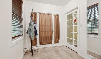 18 Carlisle St, Bergenfield, NJ 07621