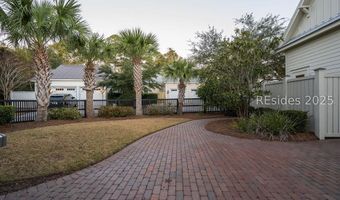 8 Crossbow Rd, Bluffton, SC 29910