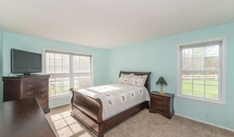 145 Robertson Way, Bayonne, NJ 07035