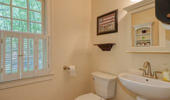 11 Quail Run, Bolton, MA 01740