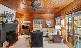 9093 Lake St, Alanson, MI 49706