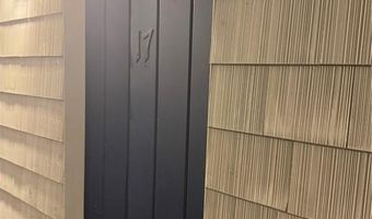 175 Bonnet Point Rd Y17, Narragansett, RI 02882