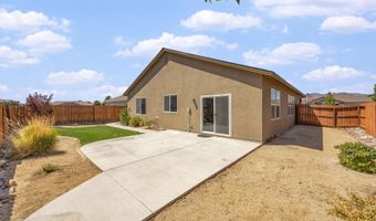 214 Red Oak Dr, Fernley, NV 89408
