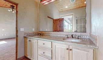 17 Llanito Rd, Bernalillo, NM 87004