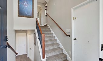 6150 Collins Cir, Anchorage, AK 99502