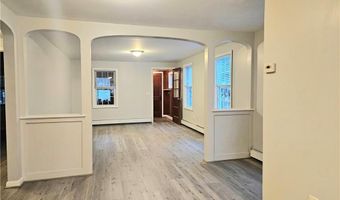 82 Wood St, Coventry, RI 02816