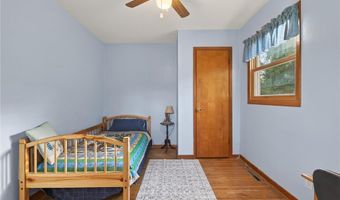 1227 5th St, St. Paul Park, MN 55071