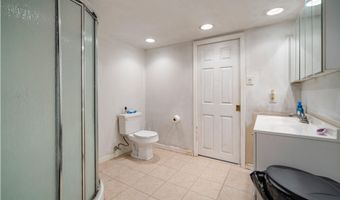 411 Lillian St, Absecon, NJ 08201