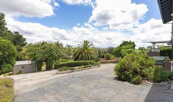 1958 Lejos Dr, Escondido, CA 92025