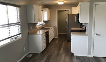 509 E 2nd St, Atkinson, NE 68713