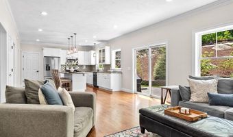 13 Vincent Way, Cumberland, RI 02864