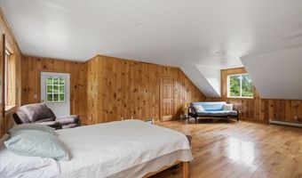 405 Old W Rd, Arlington, VT 05250
