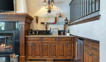 264 Eagle Dr 203, Avon, CO 81620