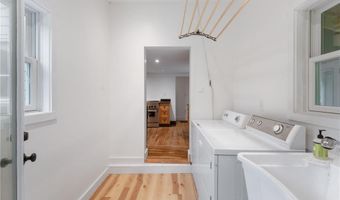 201 Plainfield Pike, Foster, RI 02825