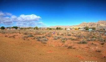 25 W Quill, Big Water, UT 84741