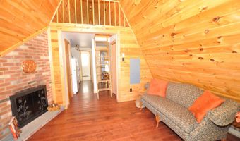 19 Castle Ln, Becket, MA 01223
