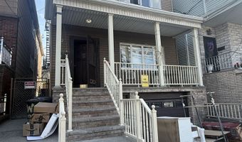 82 W 22ND St 1, Bayonne, NJ 07002