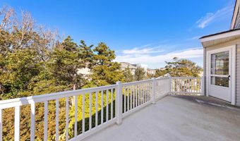 329 ESSEX Ave, Beach Haven, NJ 08008