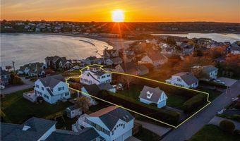 276 Bonnet Point Rd, Narragansett, RI 02882