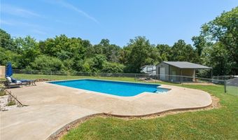836 N Mountain Grove Rd, Alma, AR 72921