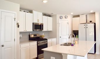 1953 Landrow Ln, Boiling Springs, SC 29316