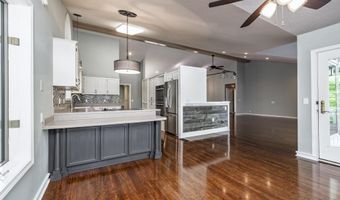 13 Narvaez Way, Hot Springs Village, AR 71909