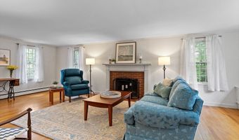1 Emerson Dr, Acton, MA 01720
