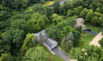 8 A285 Madison Ct, Apple River, IL 61001