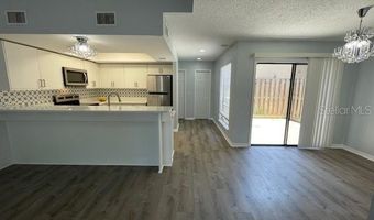 6262 142ND Ave N 1005, Clearwater, FL 33760