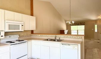 10218 Carlton Place Ct, Affton, MO 63123
