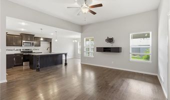 14223 Amanda Ln, Basehor, KS 66007