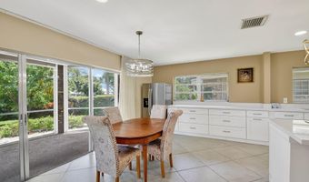 324 Orange Tree Dr 5, Atlantis, FL 33462