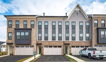 23630 WINTERDAY Dr, Ashburn, VA 20148