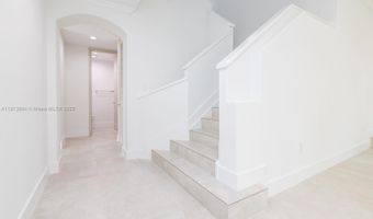 20729 NE 32nd Ave, Aventura, FL 33180