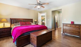 7 Woodlawn Rd, Raymond, NH 03077