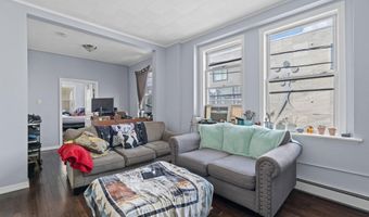 352 AVENUE C, Bayonne, NJ 07002