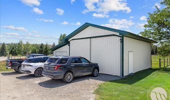 7 Cottonwood Way, Absarokee, MT 59001