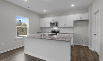 1010 Harb Dr, Archdale, NC 27263