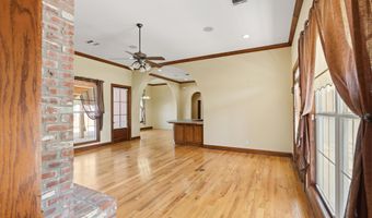 8022 Sidney Gautreaux Rd, Abbeville, LA 70510