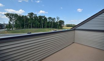 43398 APPLE ORCHARD Sq, Ashburn, VA 20148