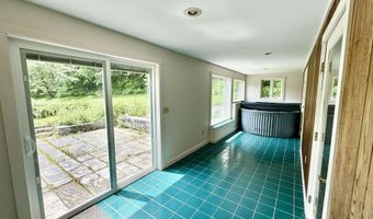 221 Plateau Rd, Calais, VT 05650