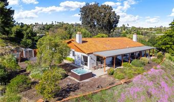 4613 Sleeping Indian Rd, Fallbrook, CA 92028