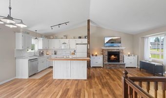741 Morrison Ave S, Annandale, MN 55302