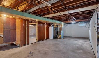 213 Shaker Rd, Albany, NY 12211