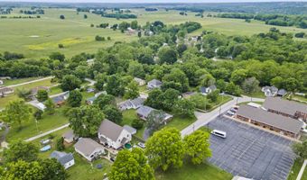 300 S High Ave, Ash Grove, MO 65604
