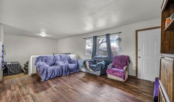 521 Whitaker Ln, Fallon, NV 89406