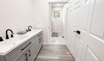 369 PASO FINO Dr, Augusta, WV 26704
