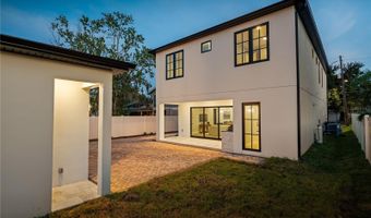 803 YATES St, Orlando, FL 32804