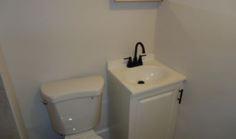 2807 CLIFTON Ave, Baltimore, MD 21216